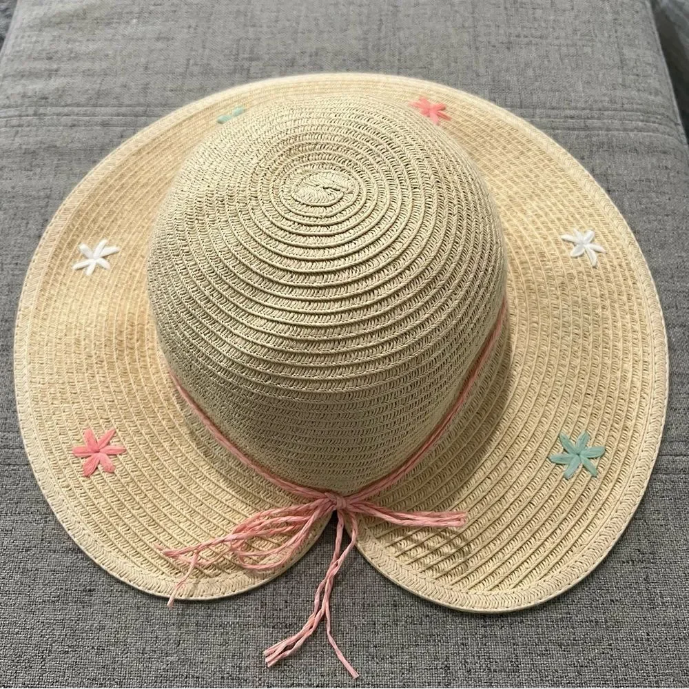 Cat & Jack Girls Embroidered Floral Straw Hat